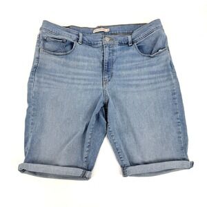 Women's Levi's Classic Bermuda Shorts 33 Blue Pockets Denim Medium Wash